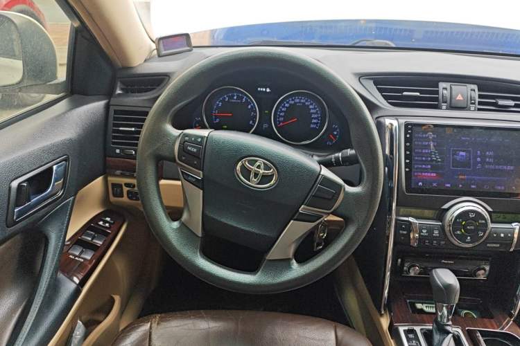 Used Toyota Reiz 2010 2.5S Fengdu Jinghua Edition Steering Wheel