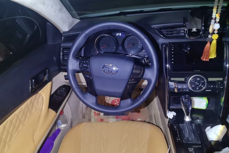 Used Toyota Reiz 2010 2.5V Fengdu Elite Edition Steering Wheel