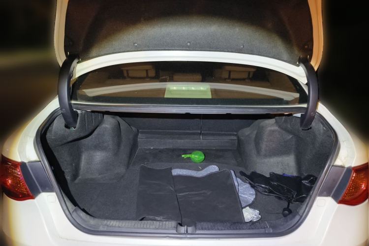 Used Toyota Reiz 2010 2.5V Fengdu Elite Edition Trunk