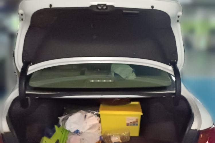 Used Toyota Reiz 2010 2.5V Fengdu Elite Edition Trunk