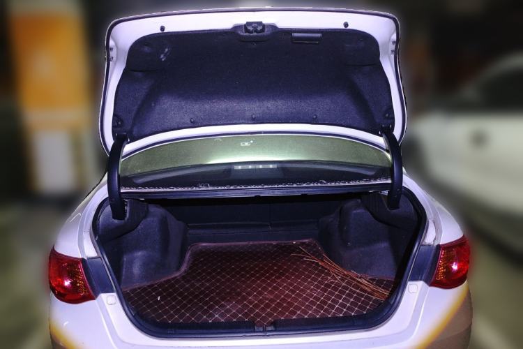 Used Toyota Reiz 2010 2.5V Fengdu Elite Edition Trunk