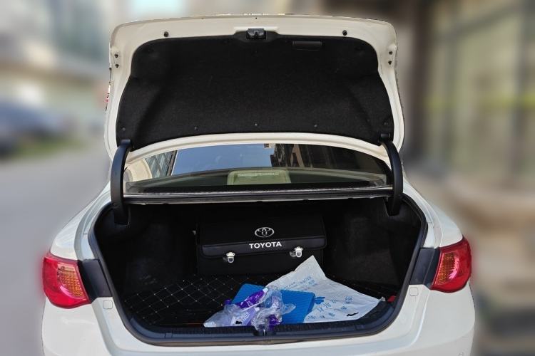 Used Toyota Reiz 2010 2.5S Fengdu Jinghua Edition Trunk