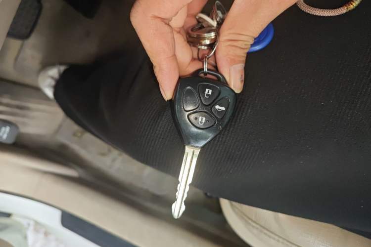 Used Toyota Reiz 2010 2.5V Fengdu Elite Edition Vehicle Key