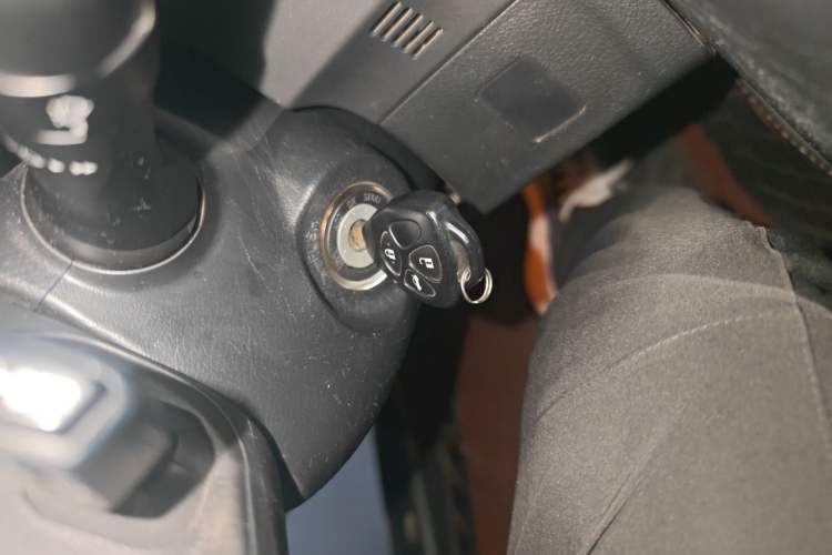 Used Toyota Reiz 2010 2.5V Fashion Elite Edition Vehicle Key