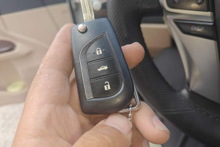 Used Toyota Reiz 2010 2.5S Fengdu Jinghua Edition Vehicle Key