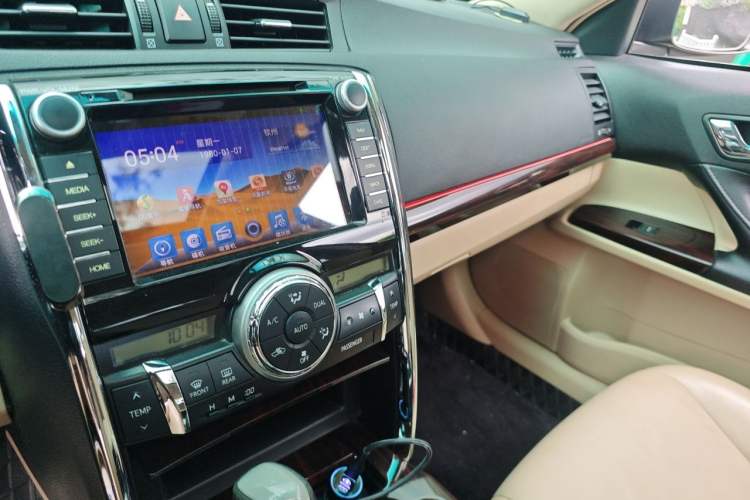 Used Toyota Reiz 2012 2.5V Fengdu Elite Stylish Edition Audio And AC Panel