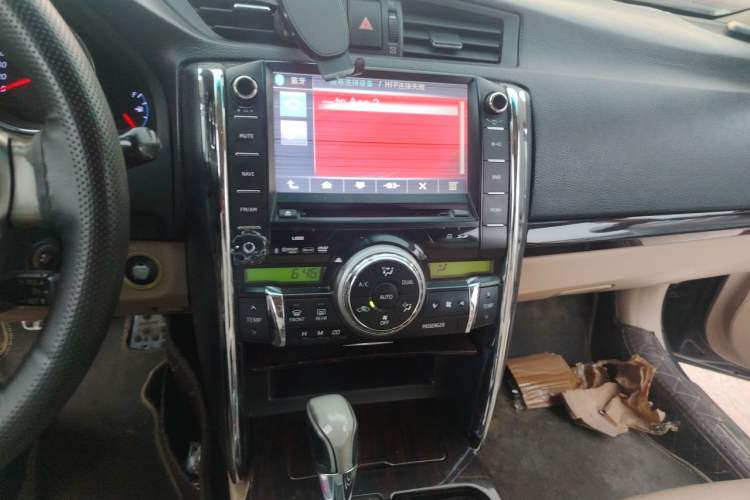 Used Toyota Reiz 2012 2.5V Fengdu Elite Stylish Edition Audio And AC Panel