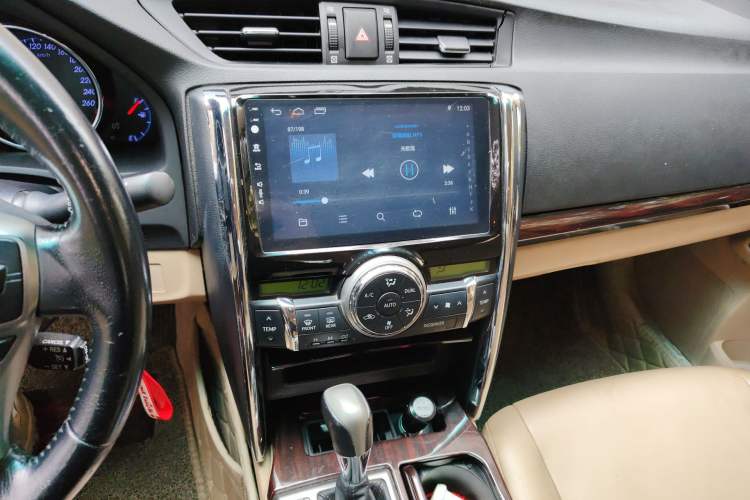 Used Toyota Reiz 2012 2.5V Fengdu Elite Stylish Edition Audio And AC Panel