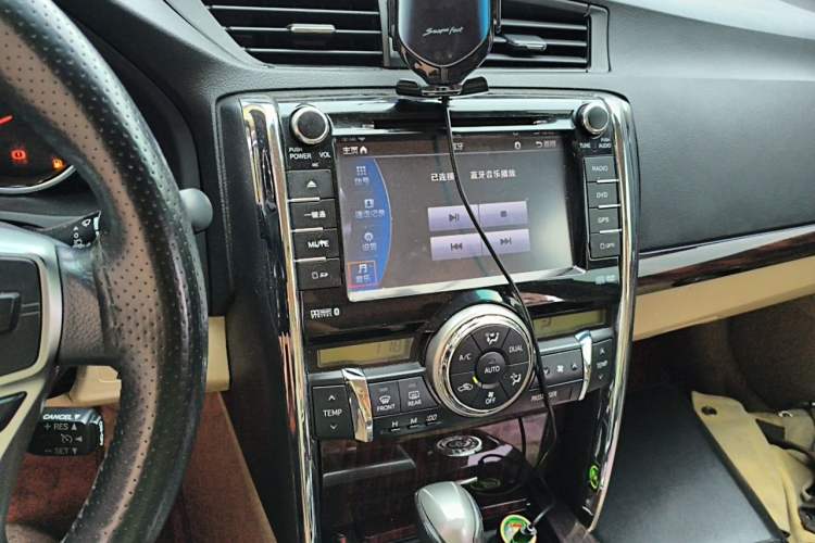 Used Toyota Reiz 2012 2.5V Fengdu Elite Stylish Edition Audio And AC Panel