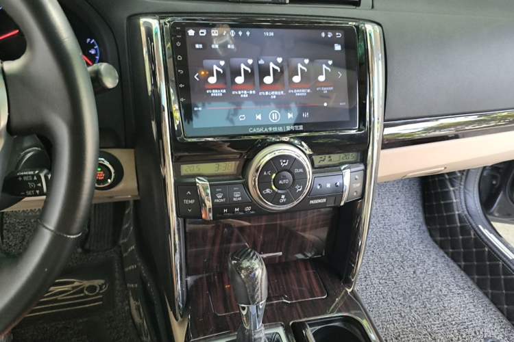 Used Toyota Reiz 2012 2.5V Fengdu Elite Stylish Edition Audio And AC Panel