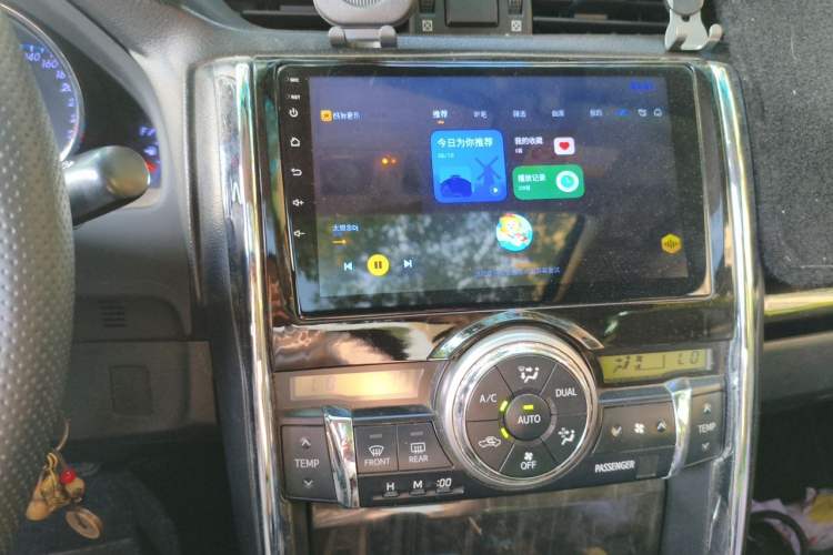 Used Toyota Reiz 2012 2.5V Fengdu Elite Stylish Edition Audio And AC Panel