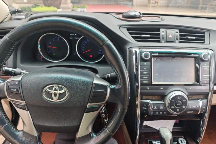 Used Toyota Reiz 2012 2.5V Fengdu Elite Stylish Edition Audio And AC Panel