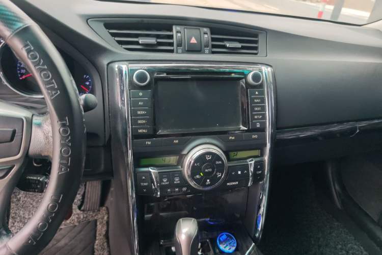 Used Toyota Reiz 2012 2.5V Fengdu Elite Stylish Edition Audio And AC Panel