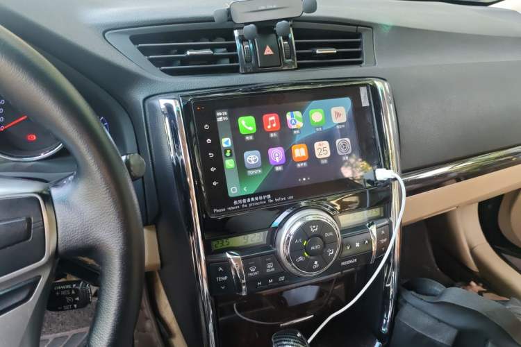 Used Toyota Reiz 2012 2.5V Fengdu Elite Stylish Edition Audio And AC Panel