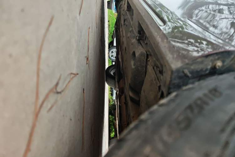 Used Toyota Reiz 2012 2.5V Fengdu Elite Stylish Edition Chassis Front Right