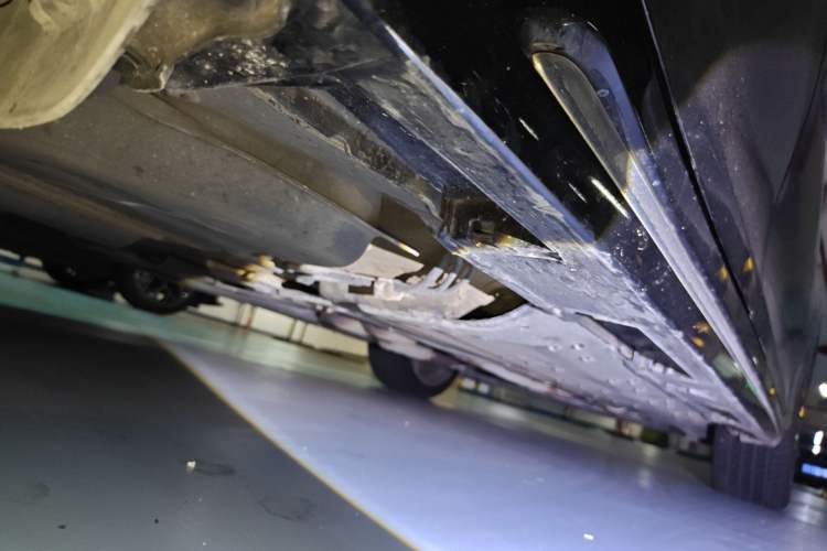 Used Toyota Reiz 2012 2.5V Fengdu Elite Stylish Edition Chassis Rear Right