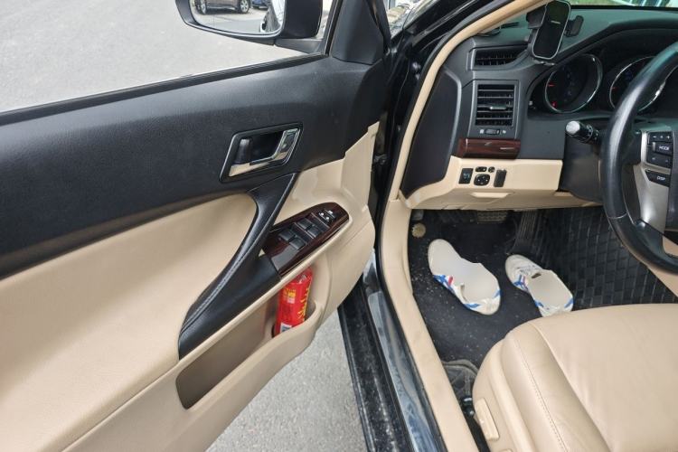 Used Toyota Reiz 2012 2.5V Fengdu Elite Stylish Edition Driver Seat