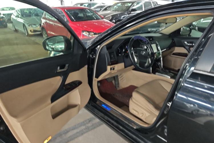 Used Toyota Reiz 2012 2.5V Fengdu Elite Stylish Edition Driver Seat