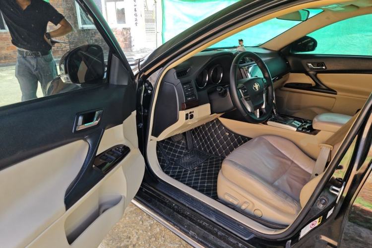 Used Toyota Reiz 2012 2.5V Fengdu Elite Stylish Edition Driver Seat