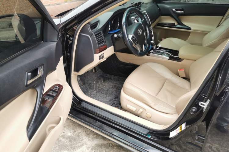 Used Toyota Reiz 2012 2.5V Fengdu Elite Stylish Edition Driver Seat