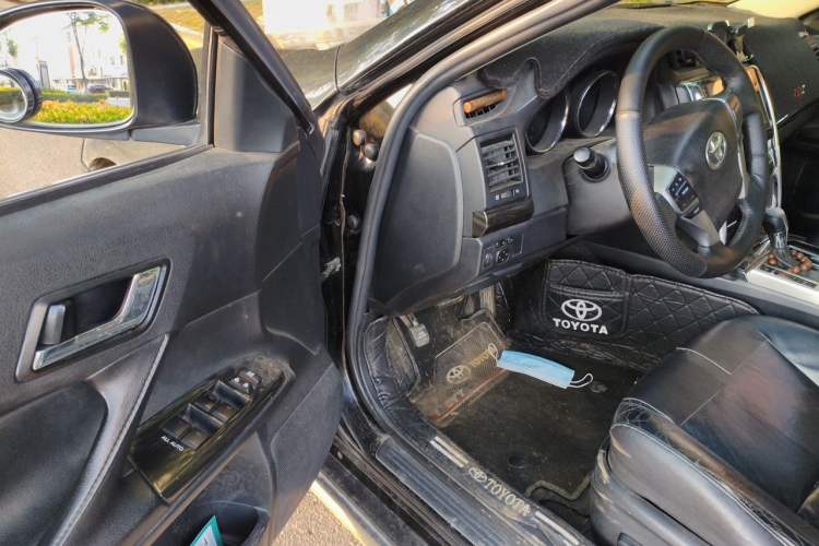 Used Toyota Reiz 2012 2.5V Fengdu Elite Stylish Edition Driver Seat