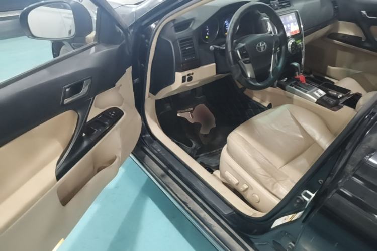 Used Toyota Reiz 2012 2.5V Fengdu Elite Stylish Edition Driver Seat