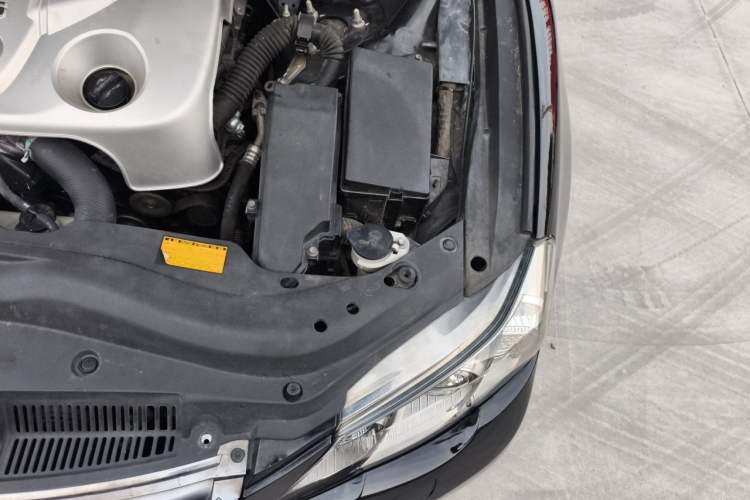 Used Toyota Reiz 2012 2.5V Fengdu Elite Stylish Edition Engine Bay Left