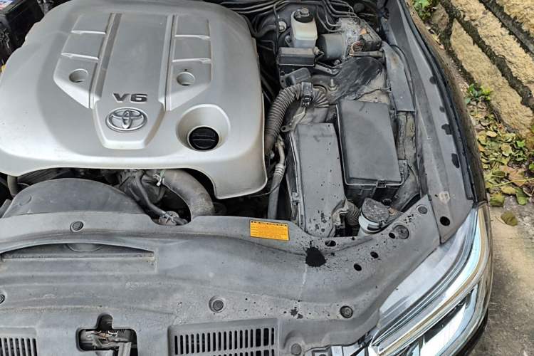 Used Toyota Reiz 2012 2.5V Fengdu Elite Stylish Edition Engine Bay Left