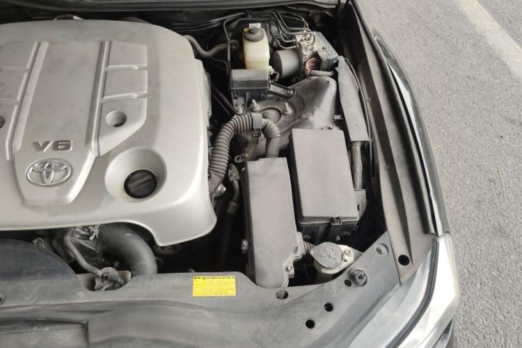 Used Toyota Reiz 2012 2.5V Fengdu Elite Stylish Edition Engine Bay Left