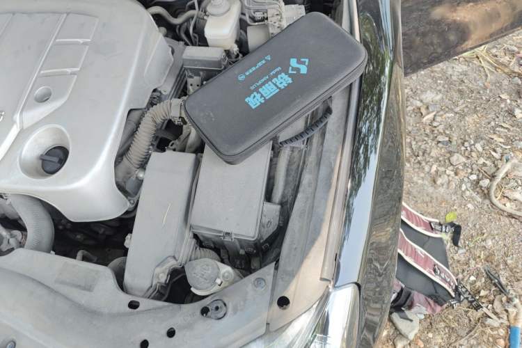 Used Toyota Reiz 2012 2.5V Fengdu Elite Stylish Edition Engine Bay Left