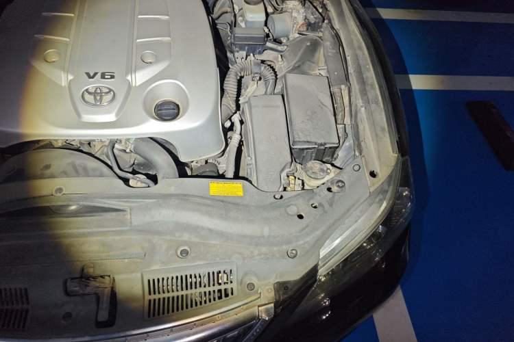 Used Toyota Reiz 2012 2.5V Fengdu Elite Stylish Edition Engine Bay Left