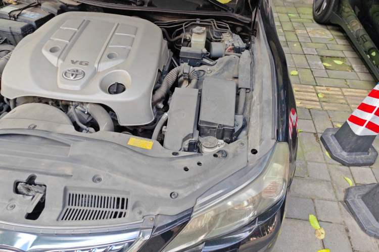 Used Toyota Reiz 2012 2.5V Fengdu Elite Stylish Edition Engine Bay Left