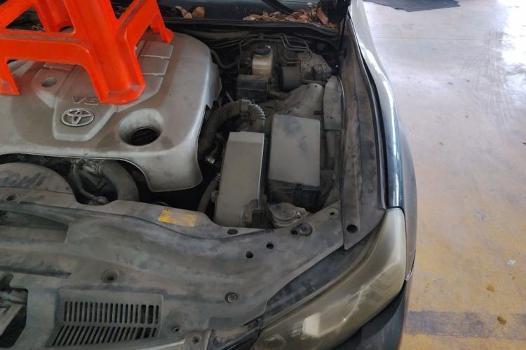 Used Toyota Reiz 2012 2.5V Fengdu Elite Stylish Edition Engine Bay Left