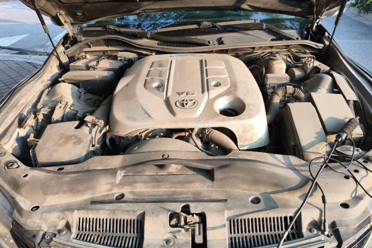Used Toyota Reiz 2012 2.5V Fengdu Elite Stylish Edition Engine Bay