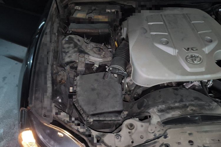 Used Toyota Reiz 2012 2.5V Fengdu Elite Stylish Edition Engine Bay Right