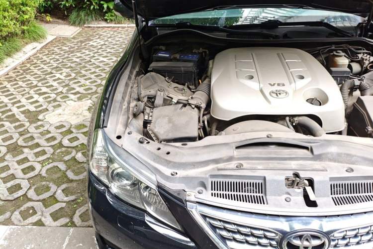 Used Toyota Reiz 2012 2.5V Fengdu Elite Stylish Edition Engine Bay Right