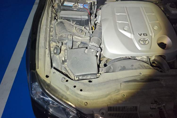 Used Toyota Reiz 2012 2.5V Fengdu Elite Stylish Edition Engine Bay Right