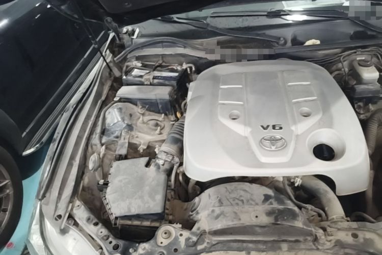 Used Toyota Reiz 2012 2.5V Fengdu Elite Stylish Edition Engine Bay Right