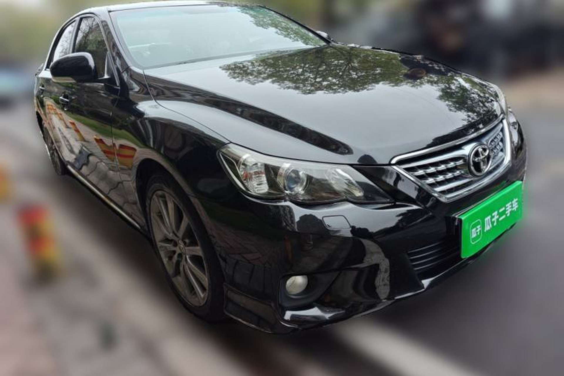 Used Toyota Reiz 2012 2.5V Fengdu Elite Stylish Edition Front Right 45 Deg