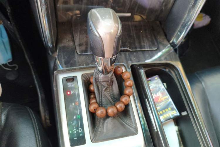 Used Toyota Reiz 2012 2.5V Fengdu Elite Stylish Edition Gear Lever