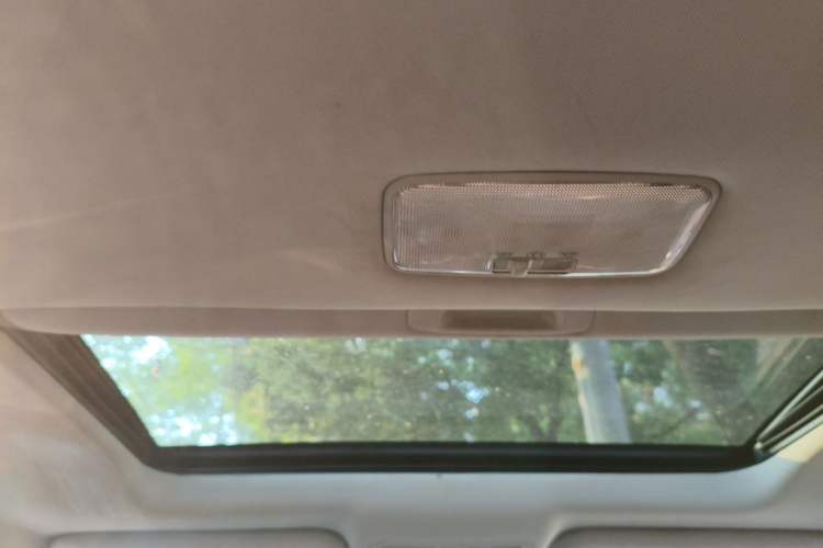 Used Toyota Reiz 2012 2.5V Fengdu Elite Stylish Edition Headliner