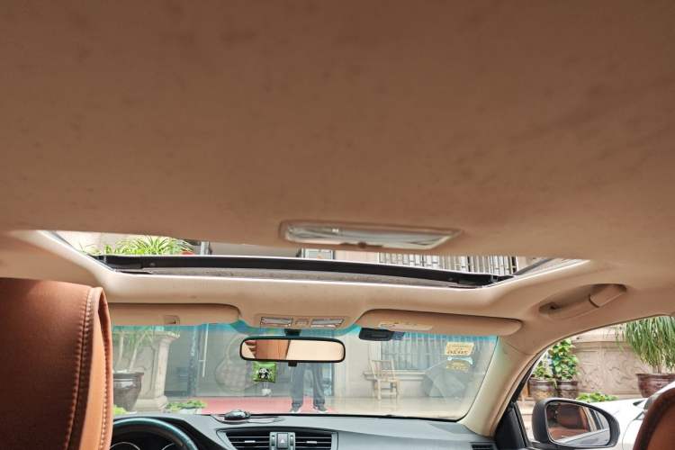 Used Toyota Reiz 2012 2.5V Fengdu Elite Stylish Edition Headliner