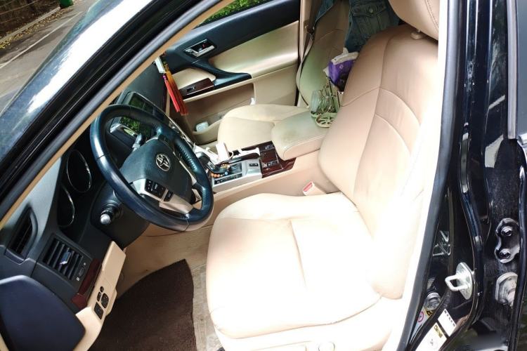 Used Toyota Reiz 2012 2.5V Fengdu Elite Stylish Edition Left Front Seat