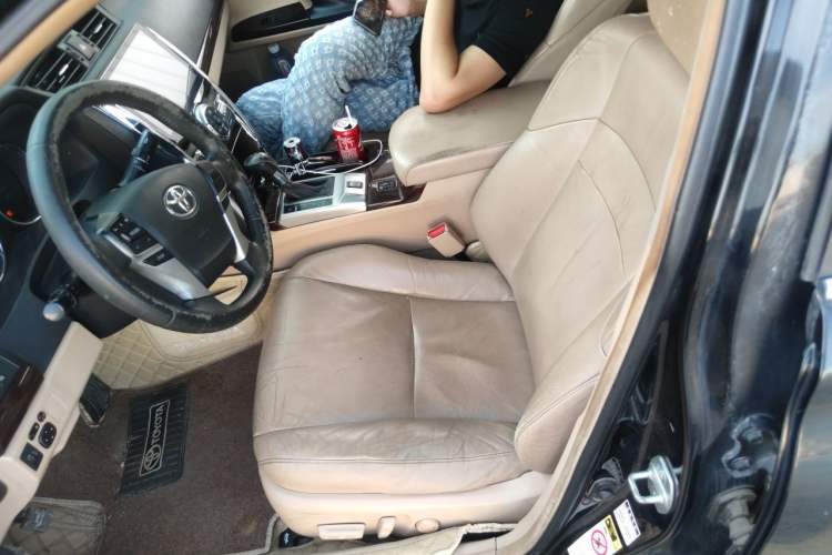 Used Toyota Reiz 2012 2.5V Fengdu Elite Stylish Edition Left Front Seat