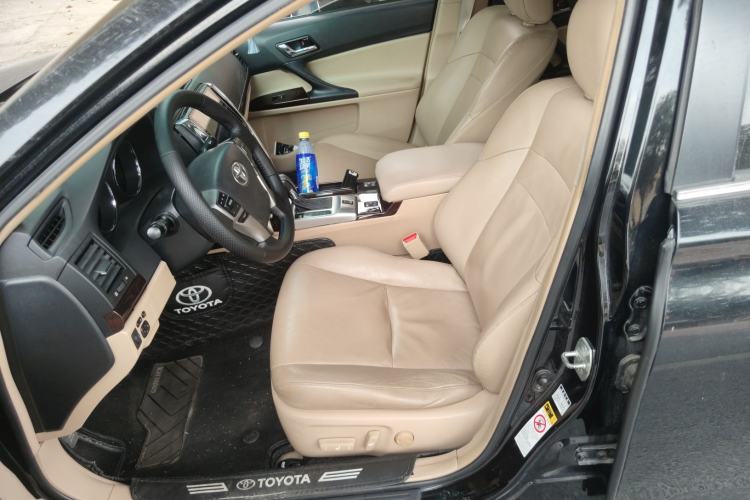 Used Toyota Reiz 2012 2.5V Fengdu Elite Stylish Edition Left Front Seat