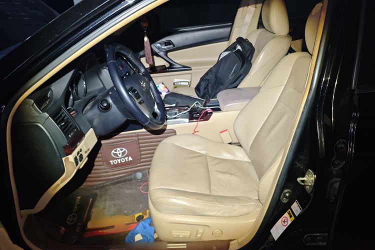 Used Toyota Reiz 2012 2.5V Fengdu Elite Stylish Edition Left Front Seat