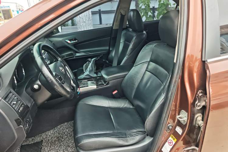 Used Toyota Reiz 2012 2.5V Fengdu Elite Stylish Edition Left Front Seat