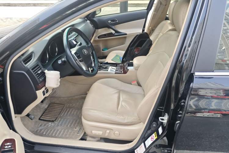 Used Toyota Reiz 2012 2.5V Fengdu Elite Stylish Edition Left Front Seat