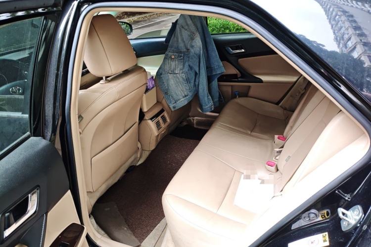Used Toyota Reiz 2012 2.5V Fengdu Elite Stylish Edition Left Rear Seat
