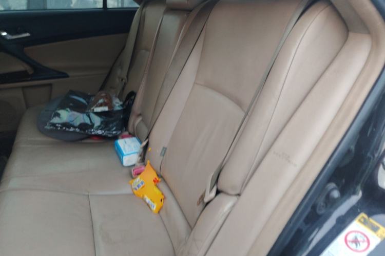 Used Toyota Reiz 2012 2.5V Fengdu Elite Stylish Edition Left Rear Seat